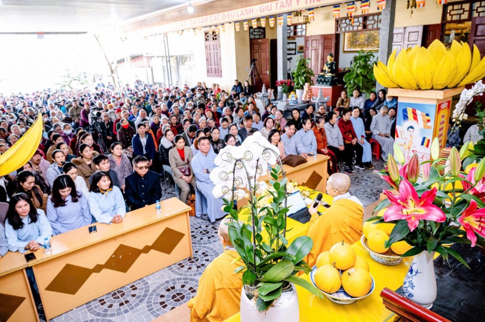 Thanh Hóa: Nhiều đoạt động ý nghĩa nhân dịp khánh đản Đức Phật A Di Đà tại chùa Hoàng