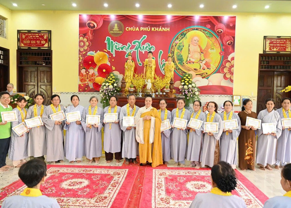 Đồng Tháp:  Đạo tràng chùa Phú Khánh (xã Hưng Thạnh) tổng kết tu học năm 2025