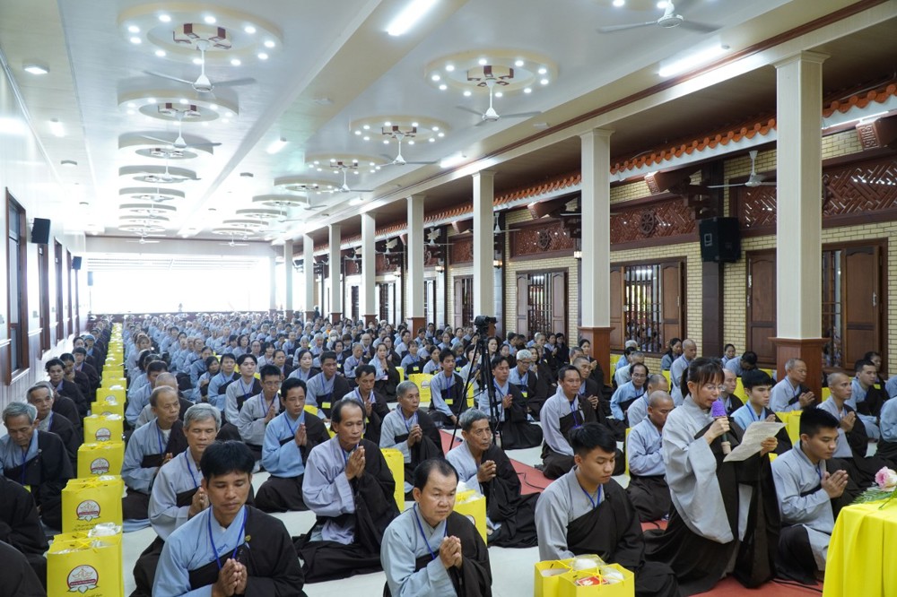 Đồng Tháp: Bế mạc khóa tu xuất gia gieo duyên lần thứ 18 tại chùa Hưng Thiền, xã Mỹ Thọ
