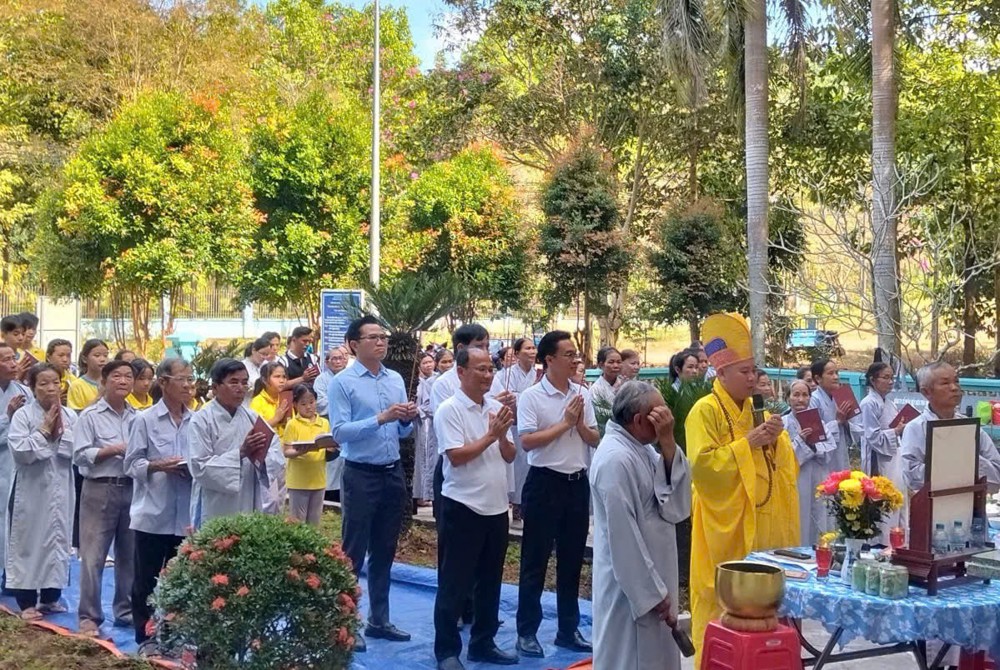 Đồng Nai: Lễ cầu siêu chiến sĩ trận vong & đồng bào tử nạn tại cầu Đak Lung 