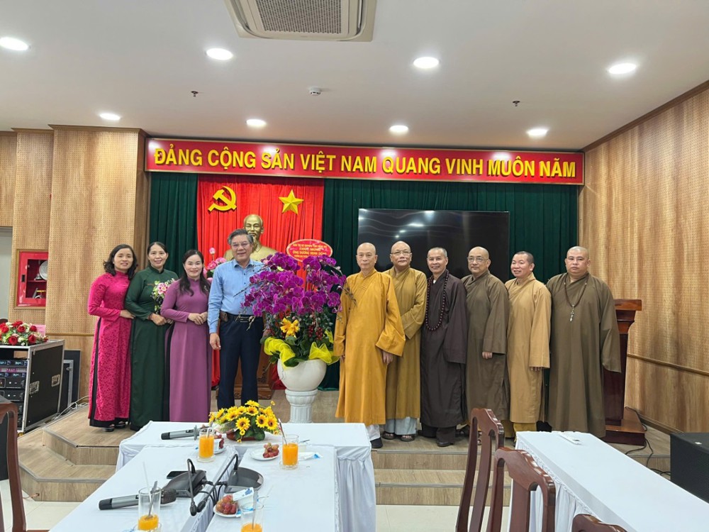 Đồng Nai: Ban Trị sự Phật giáo tỉnh thăm, chúc mừng Trưởng ban Tuyên giáo và Dân vận Tỉnh ủy