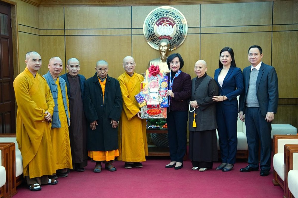 Ban Trị sự GHPGVN TP. Hà Nội chúc mừng Xuân Bính Ngọ một số cơ quan ban, ngành thành phố