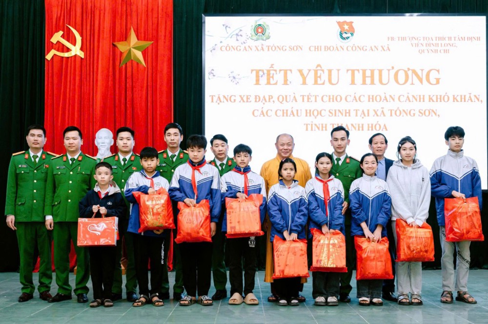 Thanh Hóa: Thượng tọa Thích Tâm Định phối hợp các đơn vị tổ chức chương trình “Tết yêu thương”
