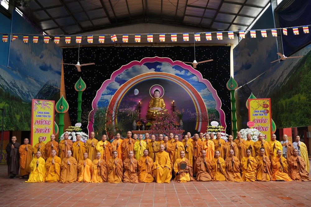 Nối mạch nguồn hiếu đạo – Chư Tăng Pháp phái Lý Triều Quốc Sư khánh tuế Hòa thượng Thích Bảo Nghiêm trong ngày cuối năm