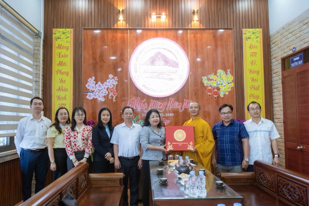 Đắk Lắk: Lãnh đạo Tỉnh uỷ thăm, chúc Tết tại Tổ đình Bảo Lâm