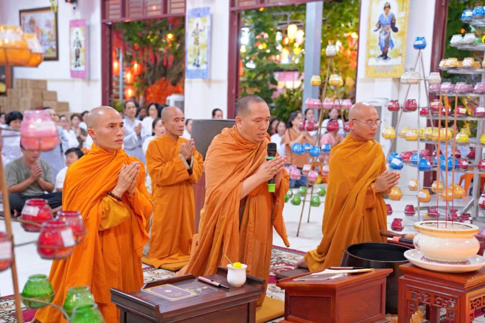 An Giang: Trang nghiêm khai đàn Pháp hội Dược Sư cầu nguyện Quốc thái dân an tại Tịnh xá Ngọc Sơn