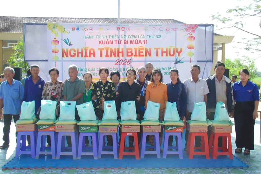 Tây Ninh: Câu lạc bộ Thiện nguyện Cỏ Bốn Lá tổ chức chuỗi hoạt động “Xuân từ bi” mùa 11 – Nghĩa tình biên thùy 2026