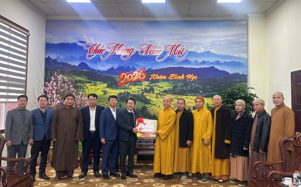 Lai Châu: Ban Trị sự GHPGVN tỉnh chúc mừng 96 năm Ngày thành lập Đảng Cộng sản Việt Nam