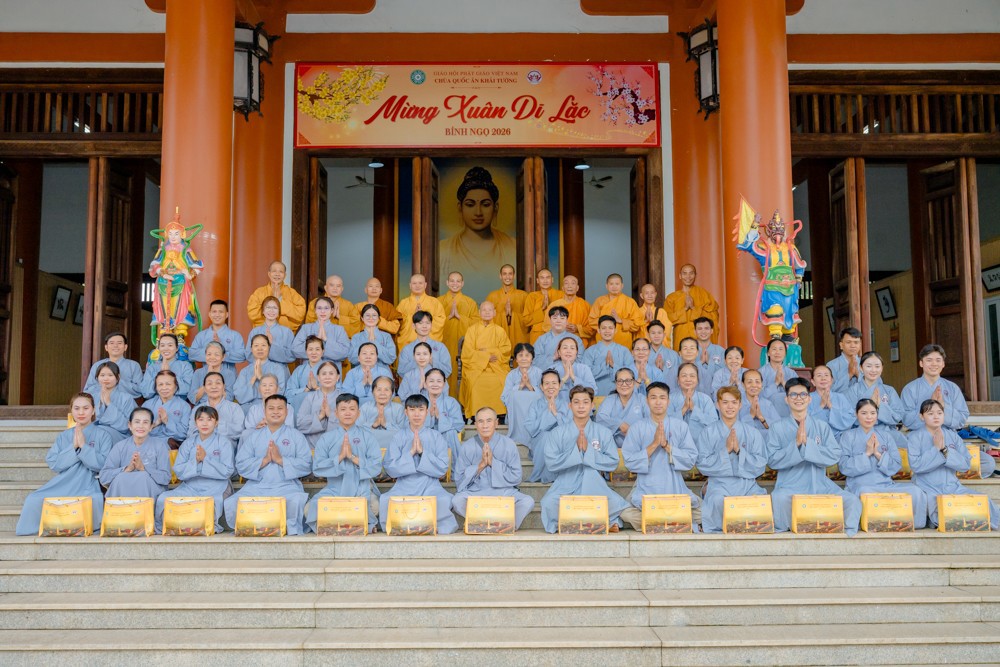 Đạo tràng chùa Minh Đạo và Quốc Ân Khải Tường khánh tuế Hòa thượng Tôn sư