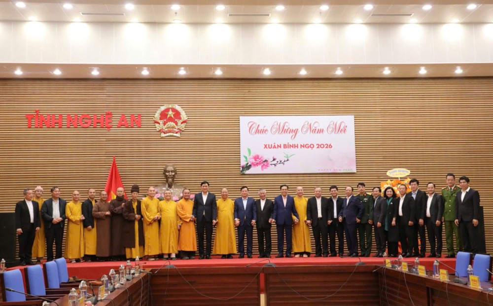 Nghệ An: Phật giáo và Công giáo thăm, chúc Tết lãnh đạo tỉnh