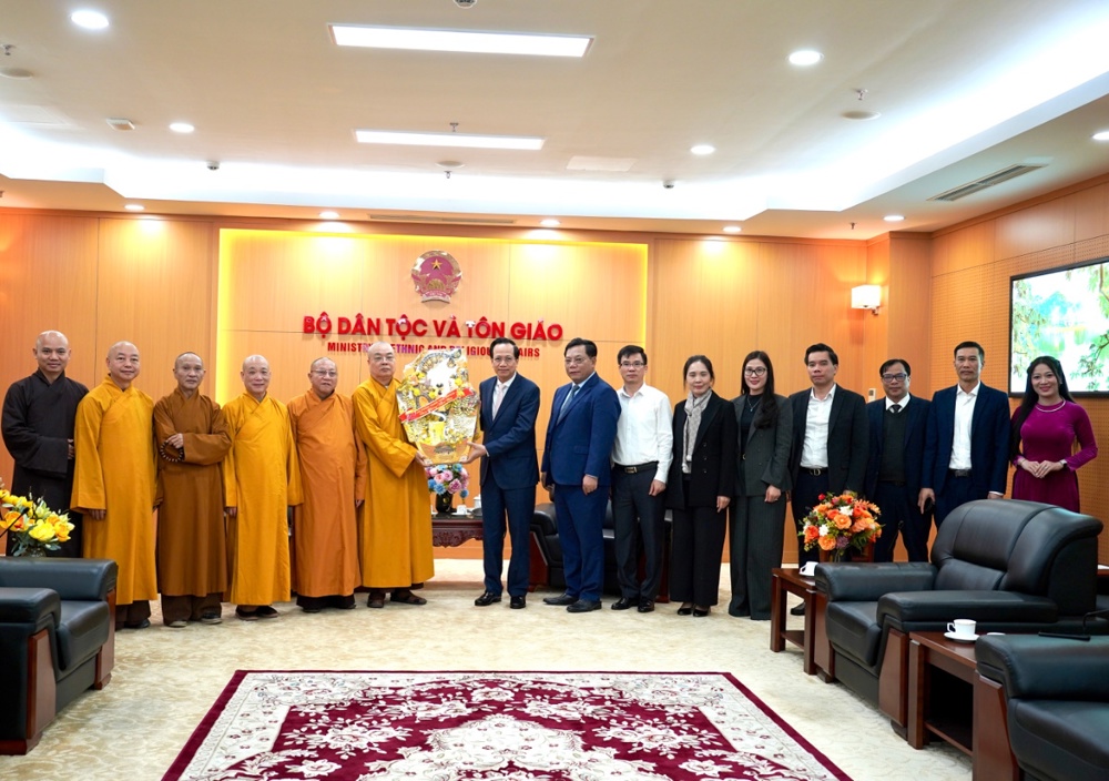 Chư Tôn đức GHPGVN thăm và chúc Tết Bộ Dân tộc và Tôn giáo và Ban Tôn giáo Chính phủ