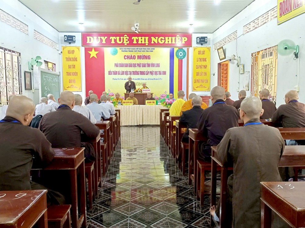 Vĩnh Long: Tăng Ni sinh khóa VIII (2024 -2027) Cơ sở II, Trường Trung cấp Phật học chính thức bước vào kỳ thi học kỳ I, năm thứ II
