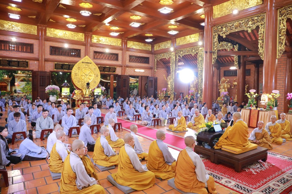 TP.HCM: Trang nghiêm lễ Khai đàn Dược Sư tại Chùa Thiên Quang