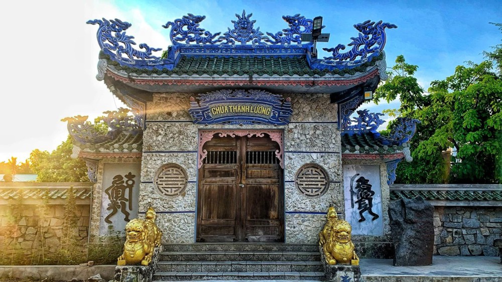 Ngôi chùa san hô độc đáo, nơi thờ tượng Quan Âm phát hiện ngoài biển