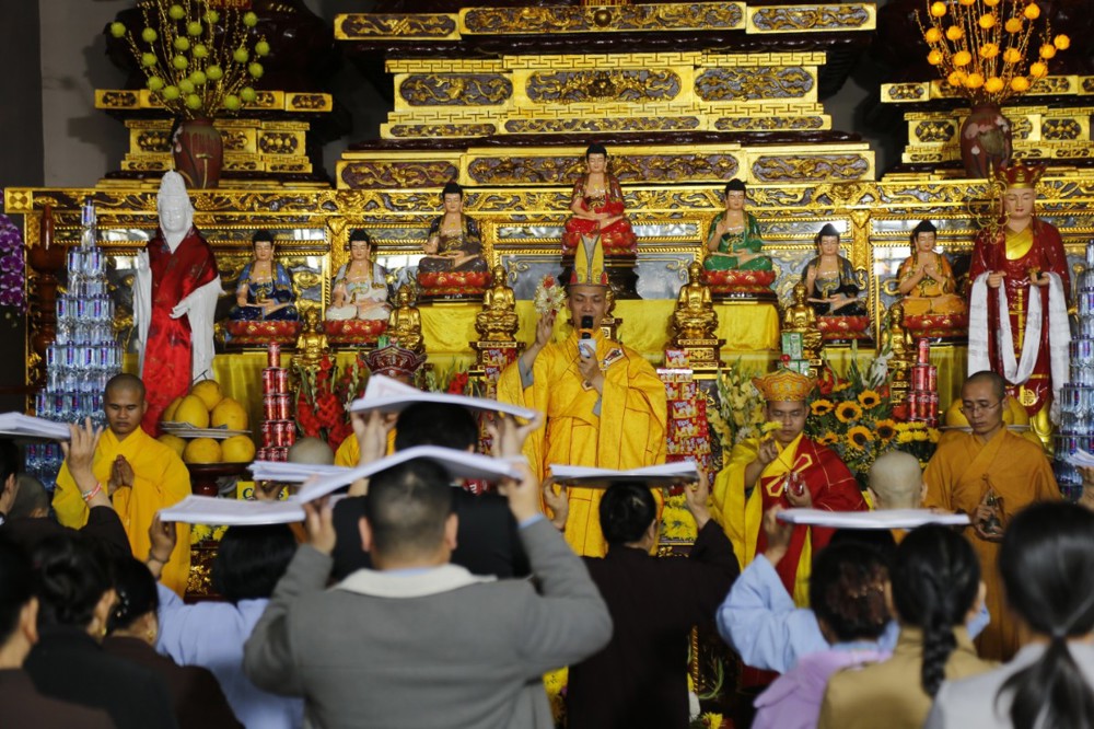 Điện Biên: Trang nghiêm Lễ An tâm đầu năm tại Chùa Linh Quang 