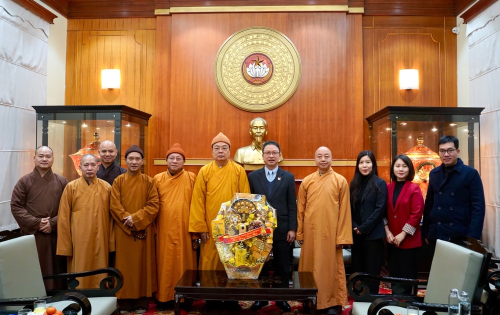 Đoàn GHPGVN thăm và chúc Tết UB MTTQVN nhân dịp Xuân Bính Ngọ 2026