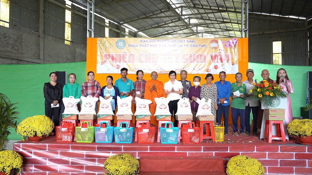 Cần Thơ: Chùa Phật Học 2 tổ chức “Phiên Chợ Tết Sum Vầy” mừng Xuân Bính Ngọ 2026