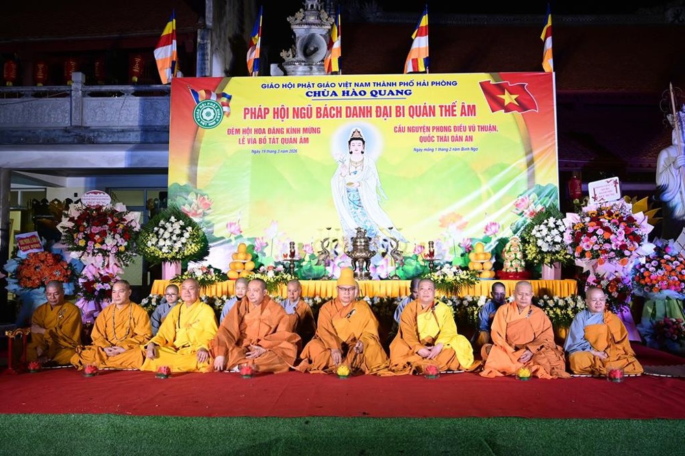 Hải Phòng: Chùa Hào Quang tổ chức Pháp hội Ngũ Bách Danh và hoa đăng kỷ niệm khánh đản Bồ Tát Quán Thế Âm