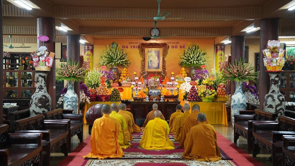 Trang nghiêm lễ tưởng niệm 21 năm Đức Đệ nhị Pháp chủ GHPGVN viên tịch