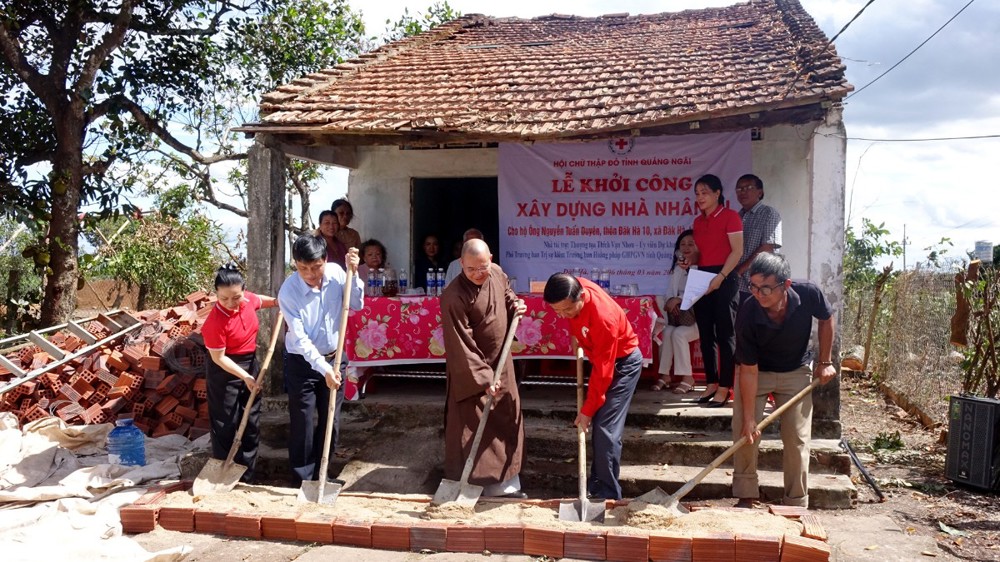 Quảng Ngãi: Lễ động thổ xây dựng Nhà Nhân Ái tại thôn Đăk Hà 10, xã Đăk Hà