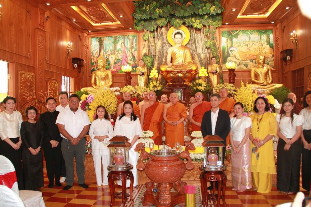 TP.HCM: Chùa Phước Hải đón nhận Xá lợi Phật do Công ty SCG Việt Nam hiến tặng