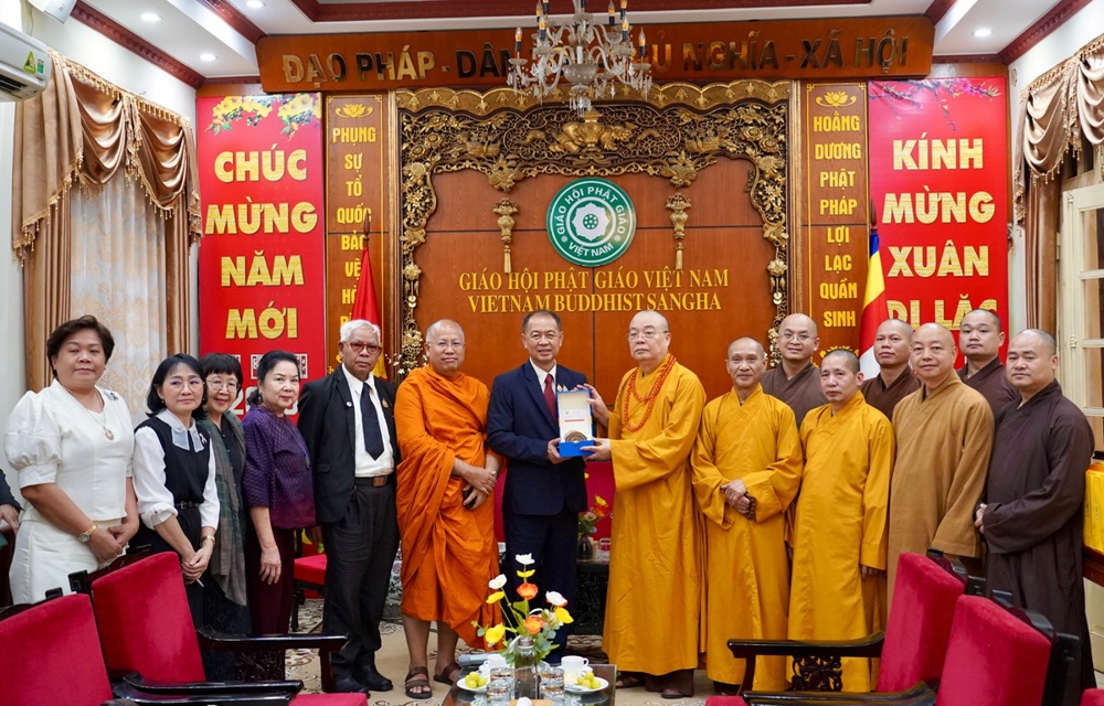 Hà Nội: Cục Tôn giáo Thái Lan thăm gặp mặt chư Tôn đức lãnh đạo GHPGVN