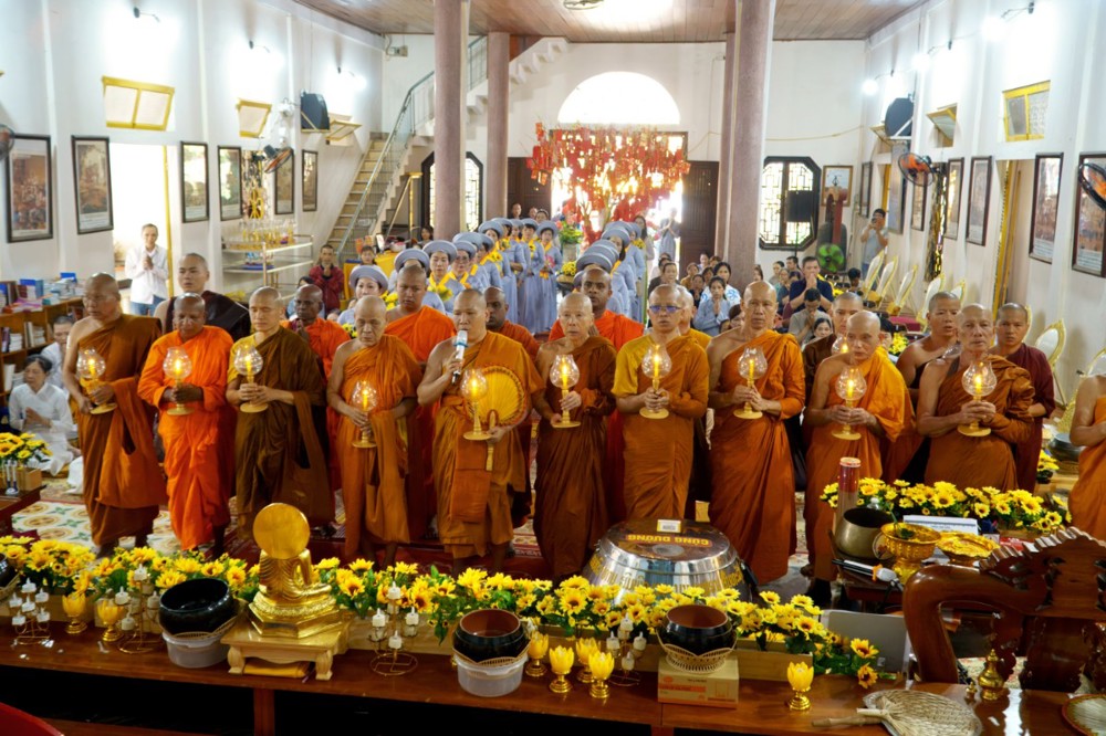 Đà Nẵng: Trang Nghiêm Đại Lễ Rằm Tháng Giêng Và Pháp Hội Thọ Hạnh Đầu Đà Xuân Bính Ngọ 2026 Tại Chùa Tam Bảo