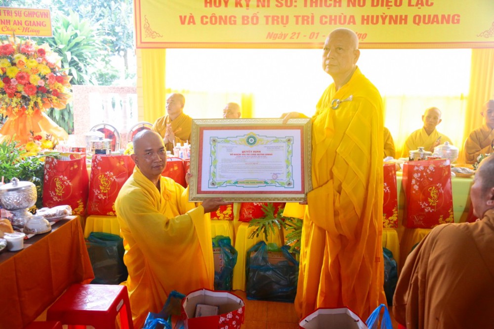 An Giang: Lễ húy kỵ Ni sư Thích Nữ Diệu Lạc và công bố Quyết định bổ nhiệm trụ trì chùa Huỳnh Quang