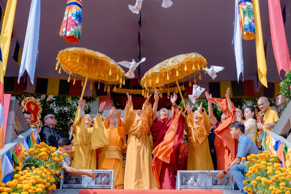 TP.HCM: Khai mạc Đại lễ Cầu nguyện Hòa bình Thế giới lần thứ VI – lan tỏa tinh thần giao lưu Phật giáo Việt Nam – Bhutan