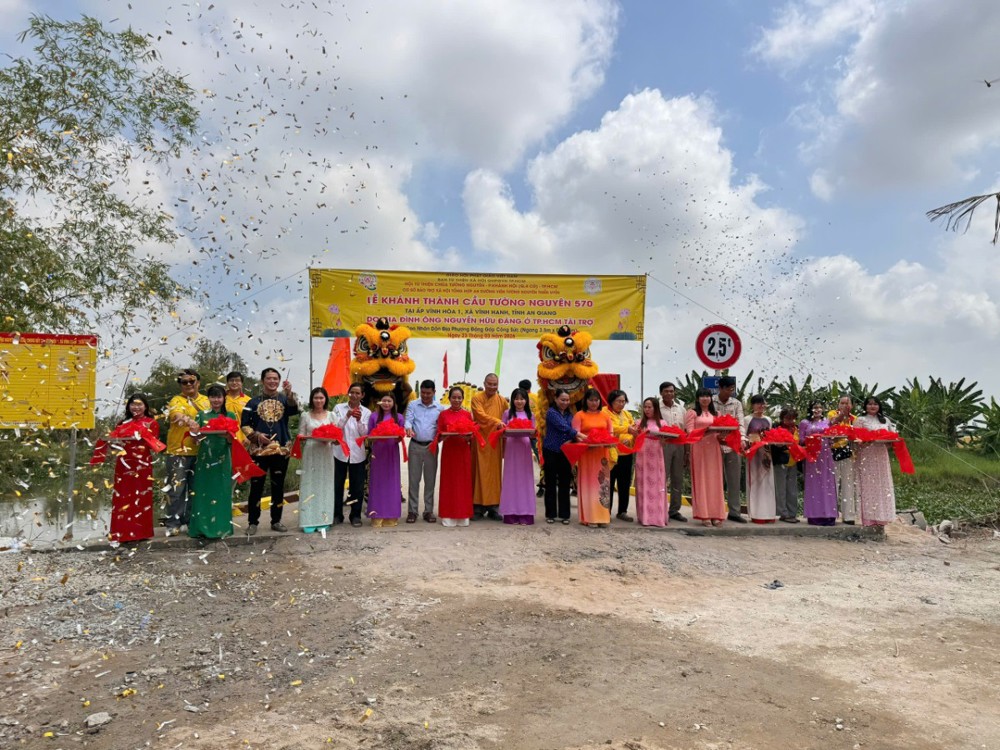 An Giang: Hội Từ thiện chùa Tường Nguyên khánh thành cầu Tường Nguyên 566, 570 tại xã Vĩnh Hanh – lan tỏa nhịp cầu yêu thương