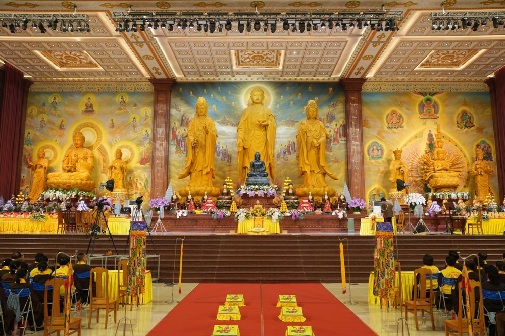 HT. Thích Bảo Nghiêm thuyết giảng “10 Phổ môn thị hiện - Hạnh nguyện của Bồ Tát Quán Thế Âm” tại Pháp hội Quán Âm Tam Thời Hệ Niệm chùa Khai Nguyên