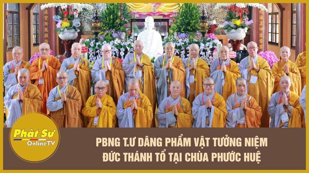 [Video] Phân ban Ni giới Trung ương dâng phẩm vật tưởng niệm Đức Thánh Tổ tại chùa Phước Huệ