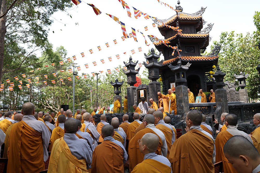Tây Ninh: Trang nghiêm Đại lễ khánh tạ Bảo tháp và hiệp kỵ chư vị Tổ sư tại Tổ đình Tôn Thạnh