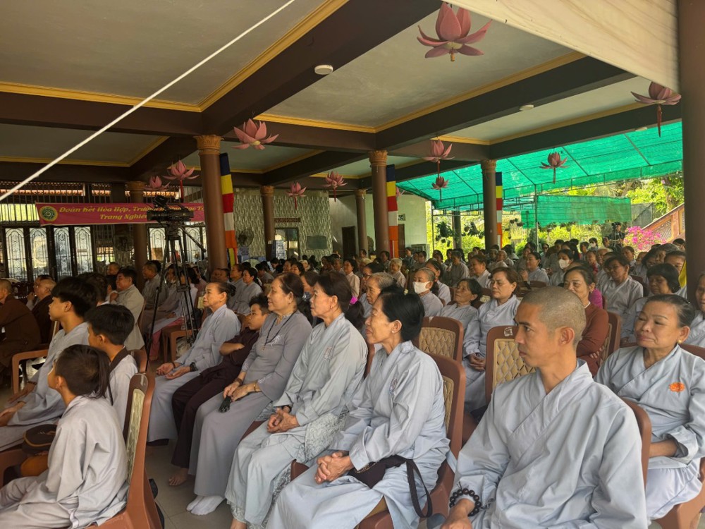 Đồng Nai: Khoảng 200 Phật tử tham dự khóa tu “Một ngày an lạc” lần thứ 145 tại chùa Phước Điền