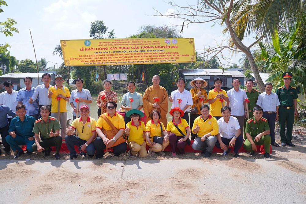 Hội Từ thiện Tường Nguyên tổ chức chuyến công tác từ thiện tại các tỉnh miền Tây