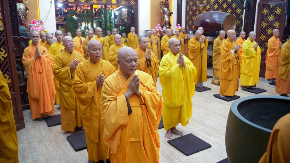 TP.HCM: Chư Tăng Phật giáo quận Tân Bình (cũ) Bố-tát định kỳ tại chùa Giác Tánh