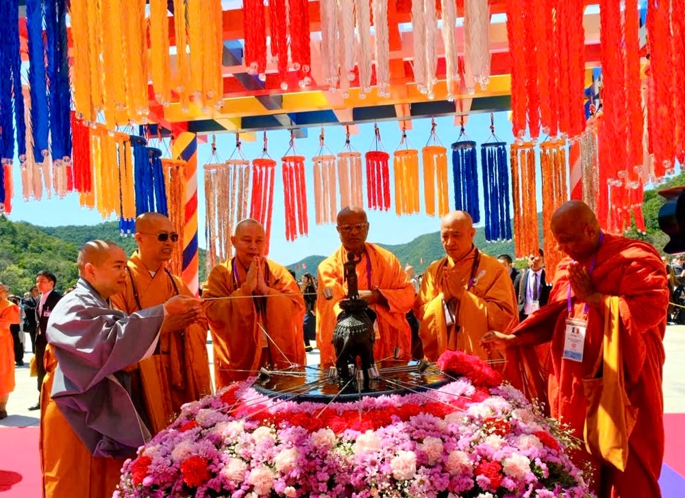 Nhật Bản: Chư tôn đức GHPGVN tham dự Đại lễ Ngày Quốc tế Phật giáo 2026