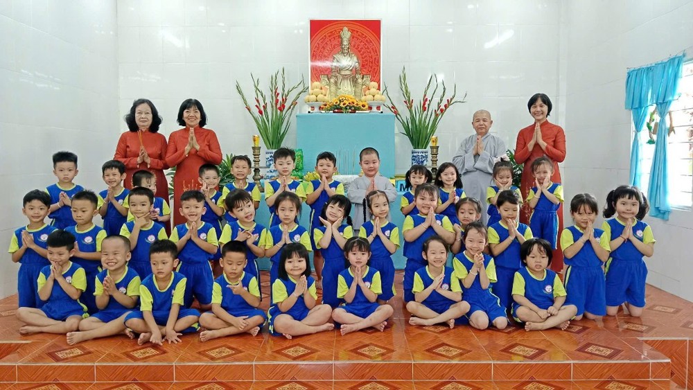 Đồng Tháp: Trường Mầm non Tịnh Nghiêm tổ chức tưởng niệm ngày Giỗ Tổ Hùng Vương