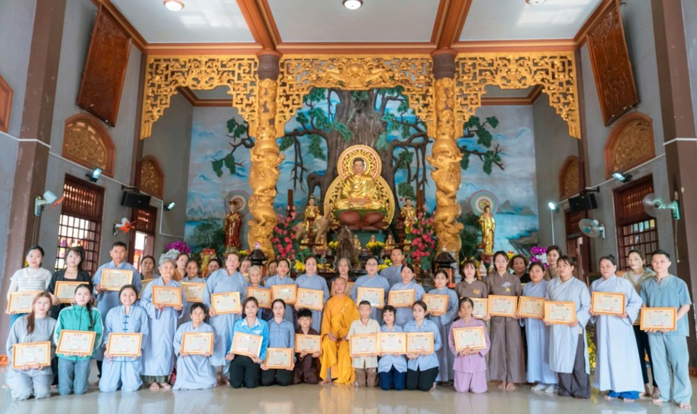 Đắk Lắk: Trang nghiêm lễ Quy y Tam Bảo tại Tổ đình Bảo Lâm