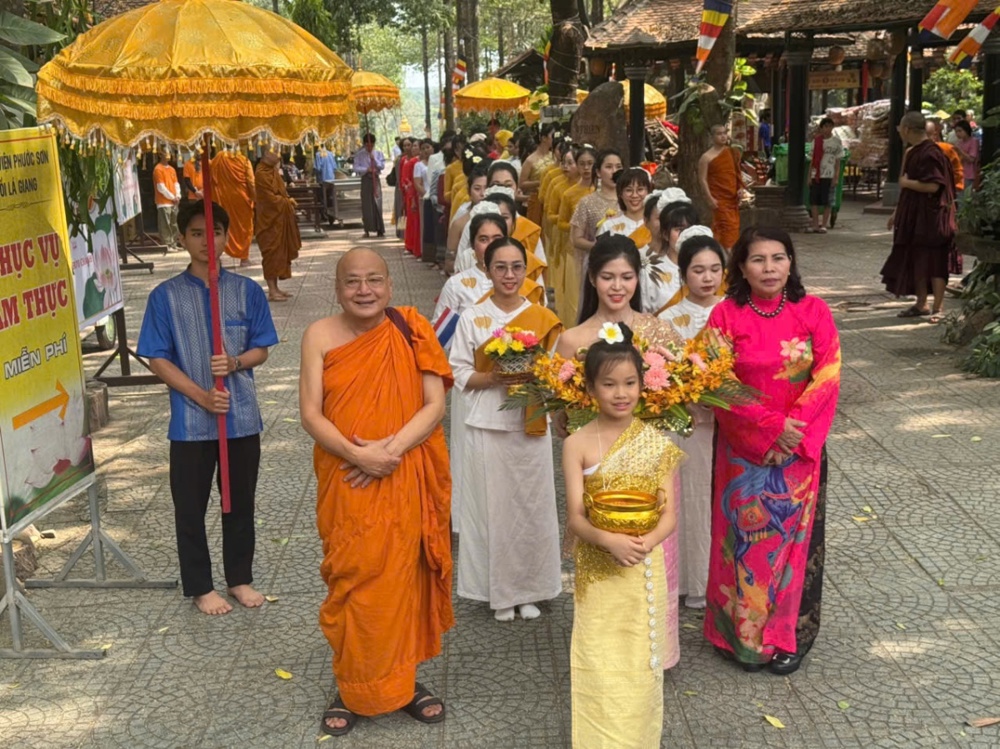 Đồng Nai: Thiền viện Phước Sơn tổ chức Tết cổ truyền Songkran Thái Lan