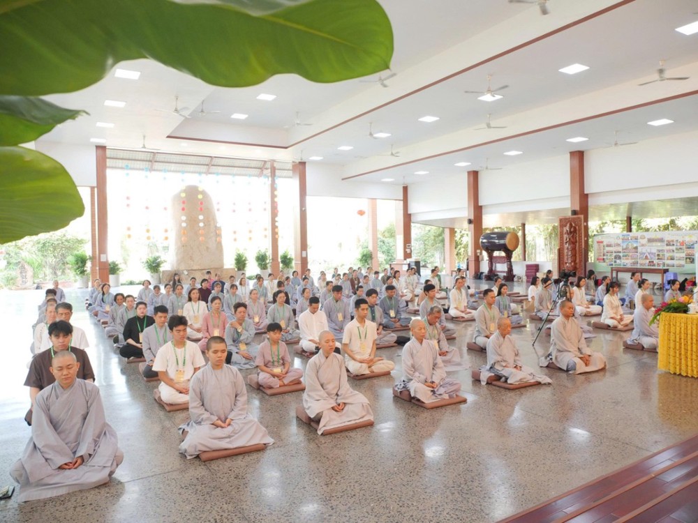 TP.HCM: Gần 200 hành giả tham dự khóa tu thiền lần thứ 29 tại Tu viện Long Hưng