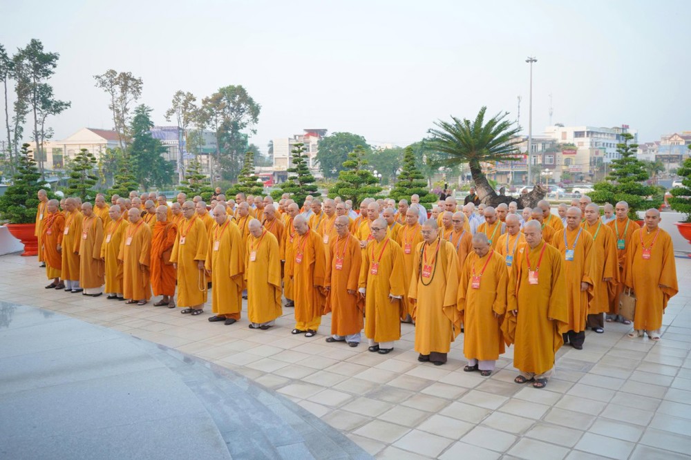 Đồng Tháp: Dâng hương tưởng niệm trước thềm Đại hội đại biểu Phật giáo tỉnh lần thứ I