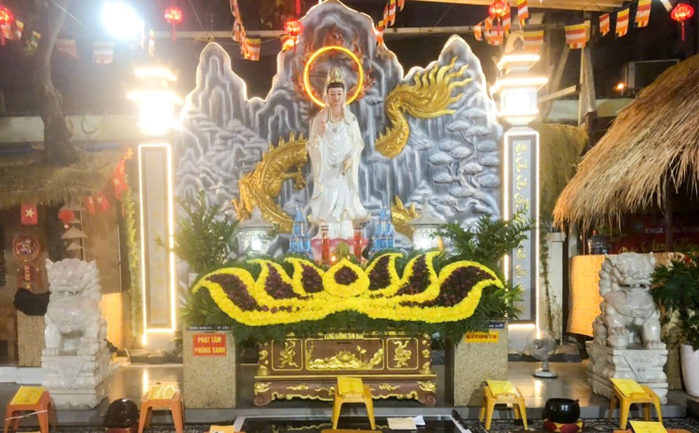 TP.HCM: Chùa Giác Tánh thắp nến kỷ niệm ngày vía Bồ tát Quán Thế Âm đản sanh