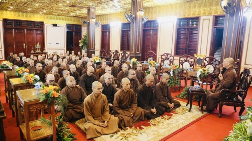 Hưng Yên: ĐĐ. Thích Thanh Quang giáo giới giới tử trong ngày thứ hai huân tu Đại giới đàn Phật lịch 2570 - Dương lịch 2026