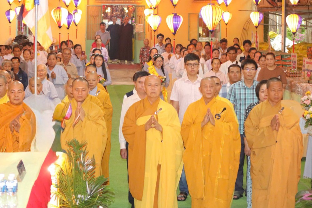 Lâm Đồng: Chùa Pháp Quang trang nghiêm tổ chức Đại lễ Phật đản PL.2570, lan tỏa tinh thần từ bi qua công tác an sinh xã hội