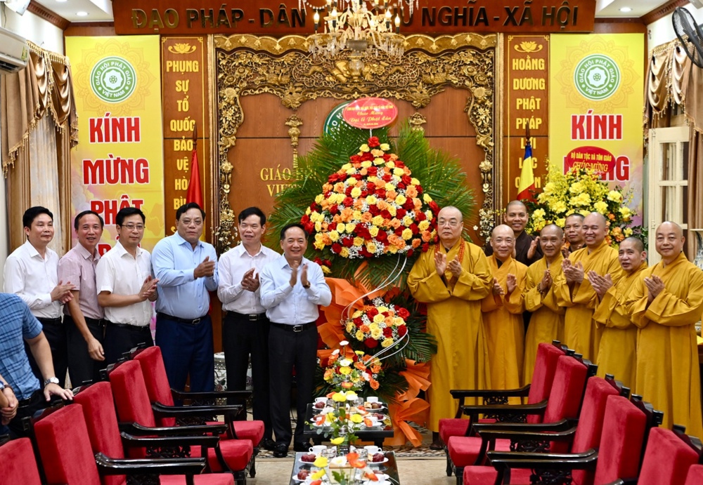 Lãnh đạo Đảng, Nhà nước, MTTQ Việt Nam chúc mừng Giáo hội Phật giáo Việt Nam nhân dịp Đại lễ Phật đản PL.2570 DL.2026