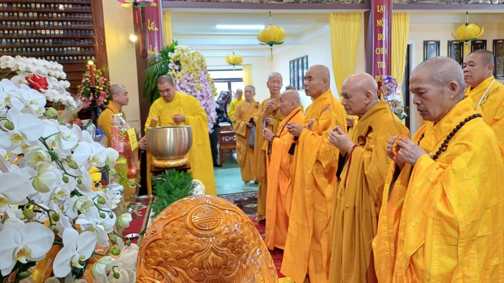 Lâm Đồng: Trang nghiêm Ngũ thất trai tuần Ni trưởng Thích Nữ Mỹ Nguyên và bổ nhiệm trụ trì chùa LInh Giác