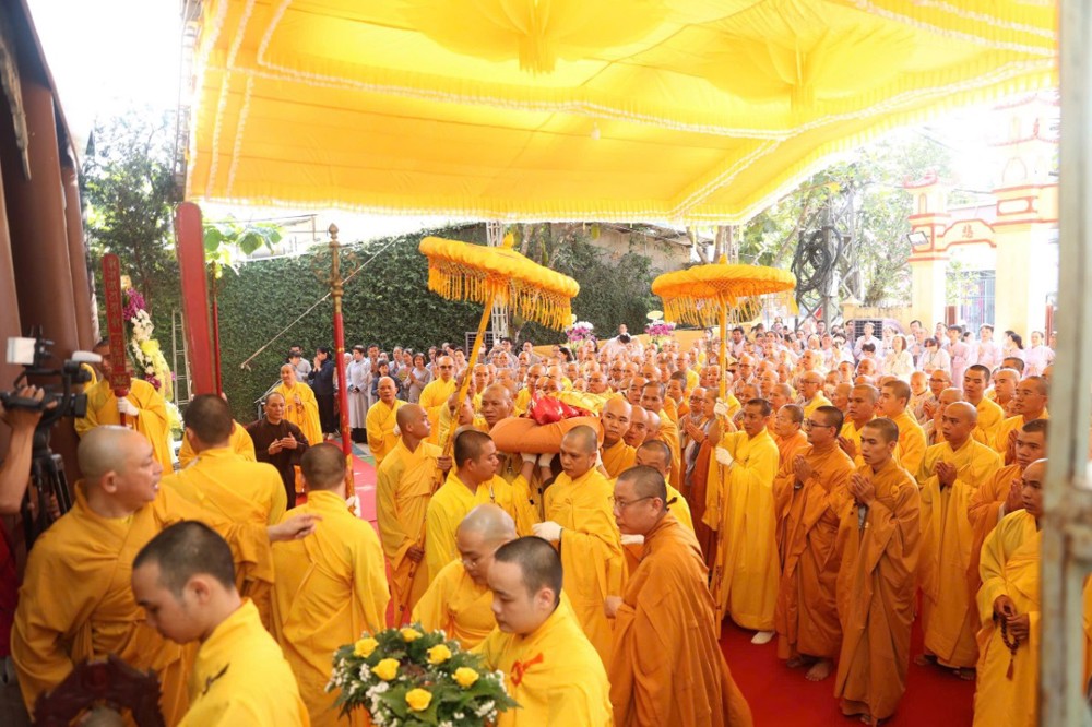 Đà Nẵng: Lễ nhập kim quan Hòa thượng Thích Phước Minh tại chùa Long Hoa