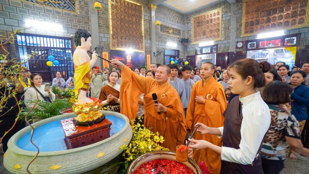 Cần Thơ: Chùa Vĩnh Hưng trang nghiêm tổ chức Đại lễ Phật đản PL.2570 – DL.2026