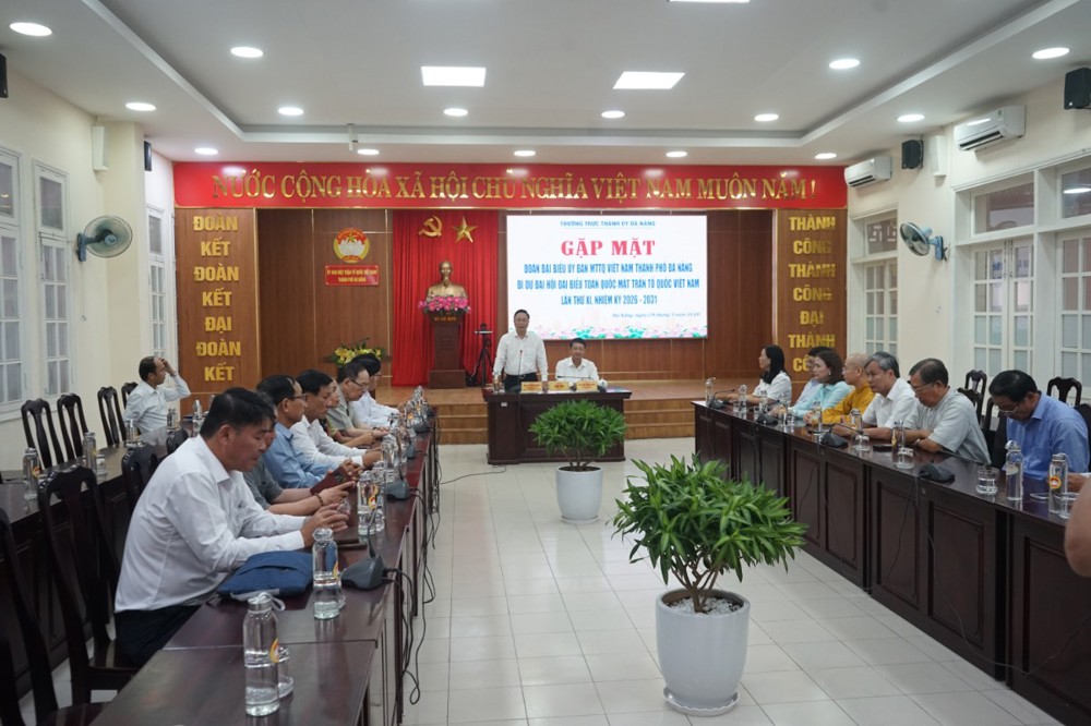 Đà Nẵng: Thường trực Thành ủy gặp mặt Đoàn đại biểu thành phố dự Đại hội đại biểu toàn quốc MTTQ Việt Nam